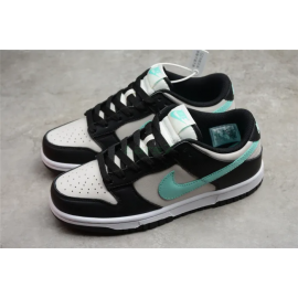 SB Dunk Low Negro Verde