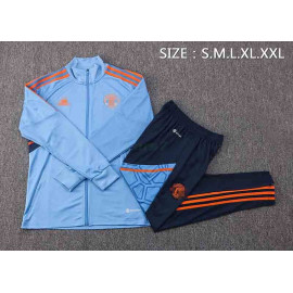 Chaqueta Manchester United 2022/2023 Azul Claro con Rayas Naranjas