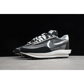 Nike LDWaffle Sacai Negro/Antracita-Blanco