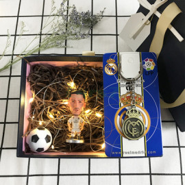 Conjunto de Muñeco tres piezas regalo Fútbol Beckham/Mbappé 