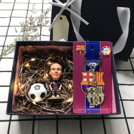 Conjunto Regalo Muñeco de Tres Piezas Fútbol Barcelona