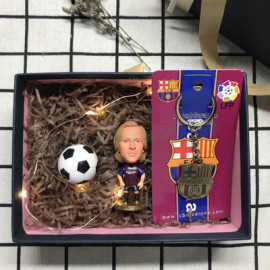 Conjunto Regalo Muñeco de Tres Piezas Fútbol Barcelona